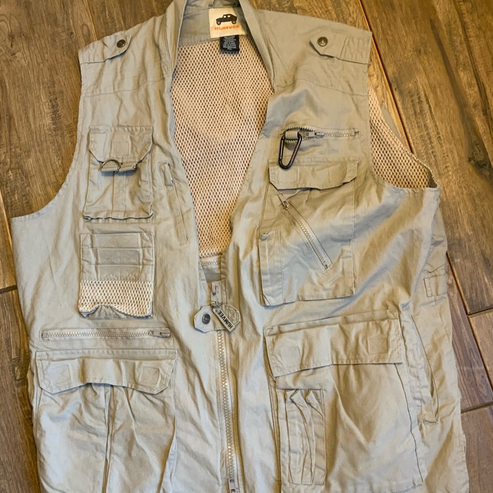 Humvee cargo/Outdoor cargo vest. Size 2XL. Pockets galore!